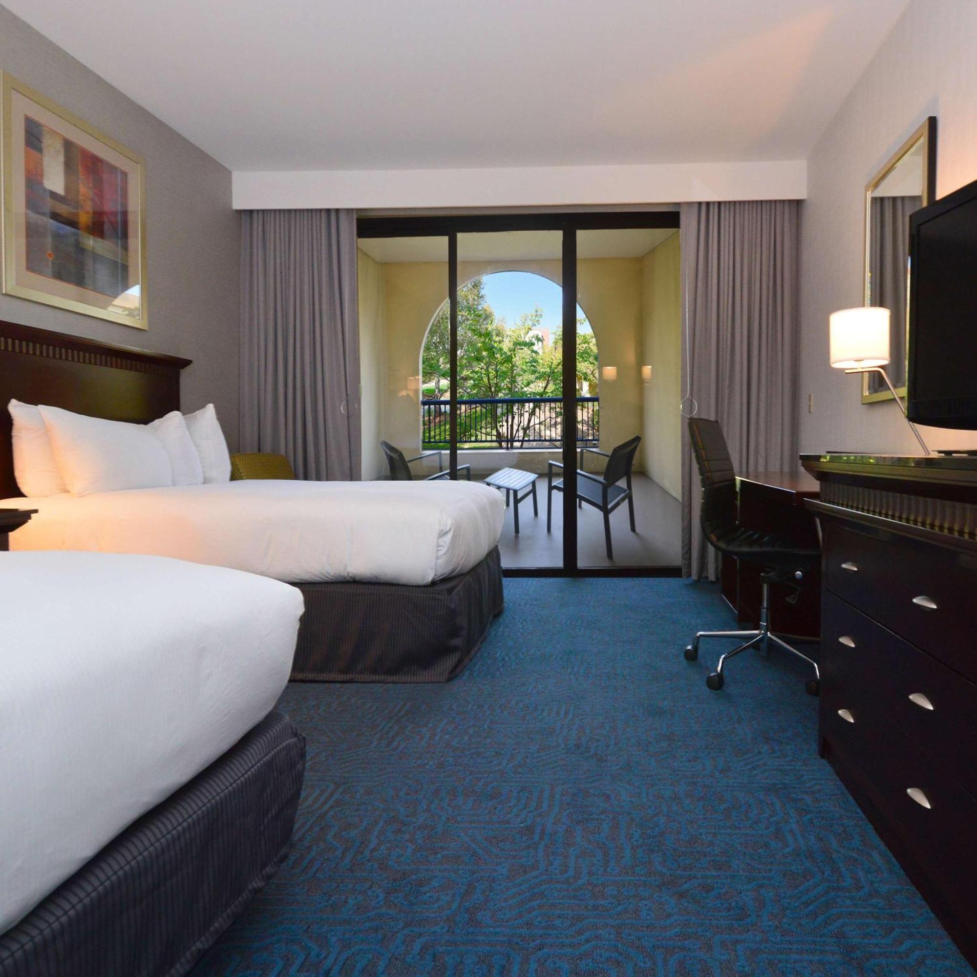 Doubletree By Hilton Newark-Fremont Hotel Exterior foto